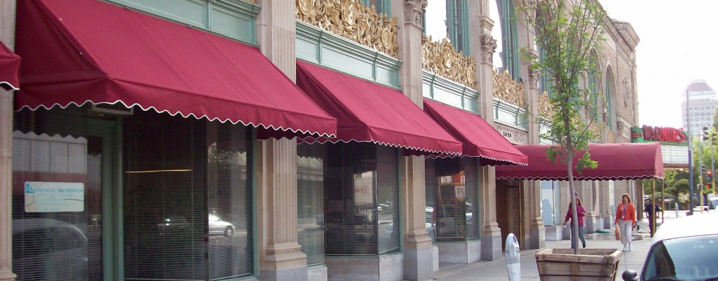 commercialawnings